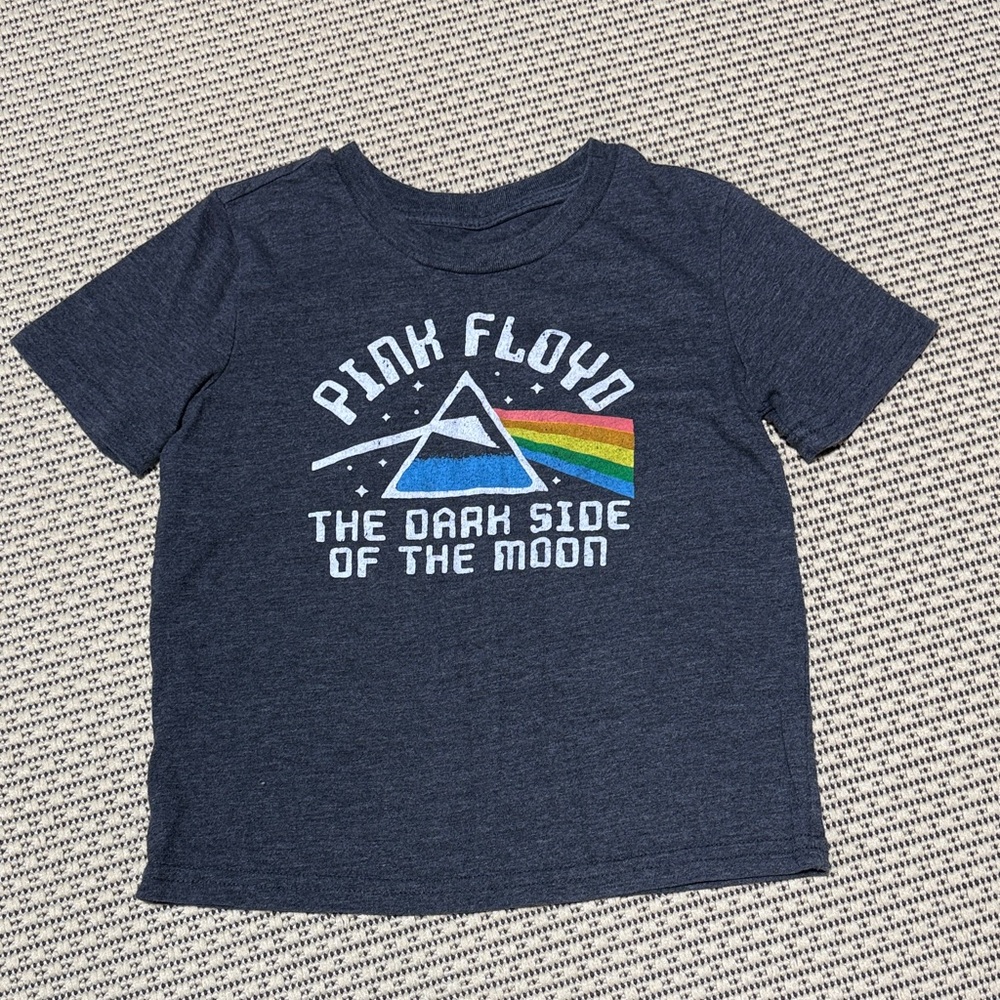 5T Pink Floyd Kids Dark Gray Tee with Rainbow Graphic